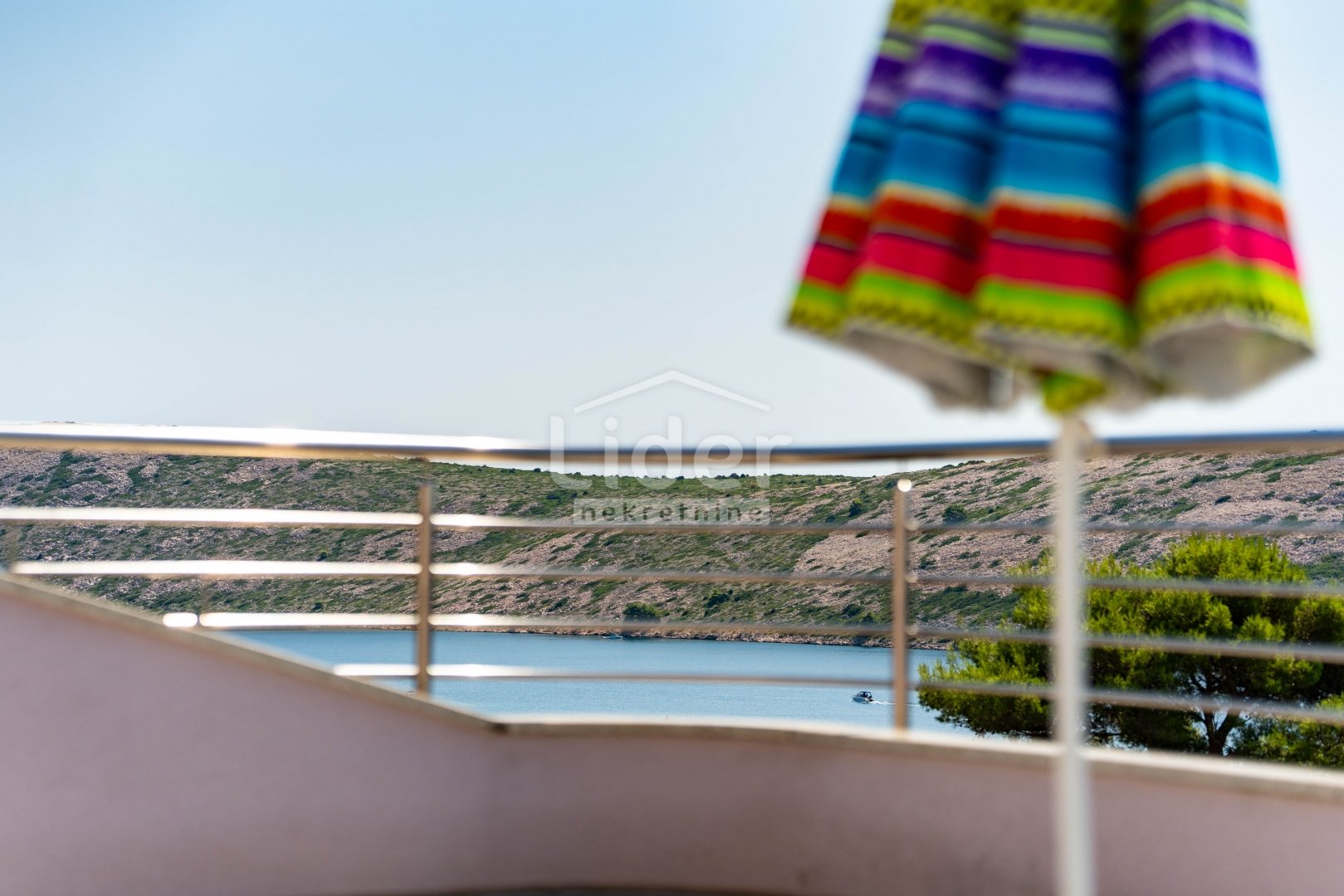 Appartement À vendre - Primorsko-goranska Barbat na Rabu