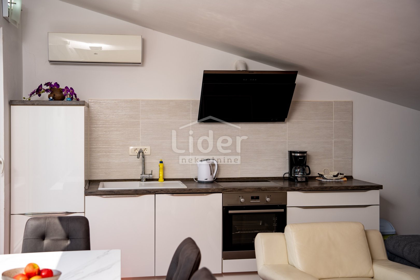 Appartement À vendre - Primorsko-goranska Barbat na Rabu