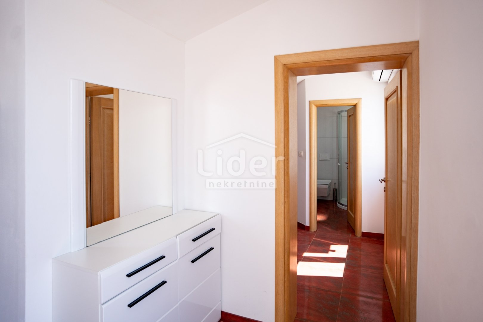 Appartement À vendre - Primorsko-goranska Barbat na Rabu