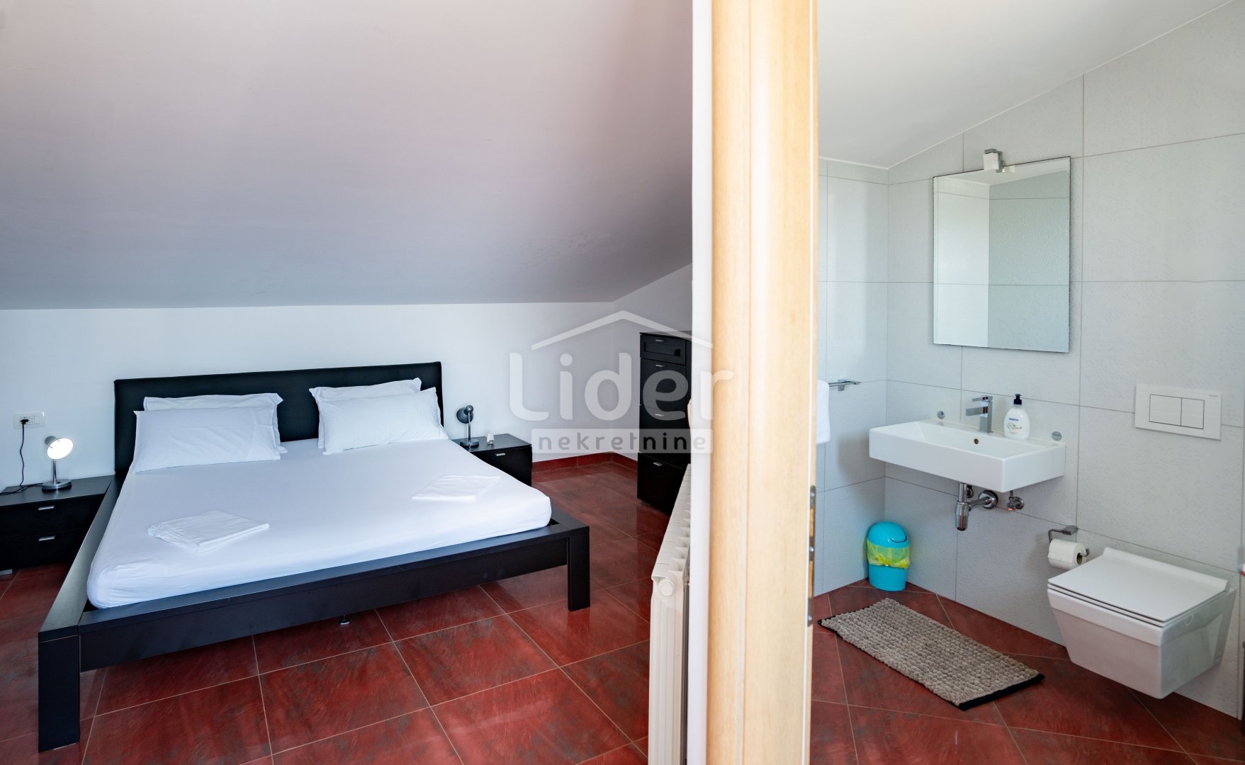 Appartement À vendre - Primorsko-goranska Barbat na Rabu