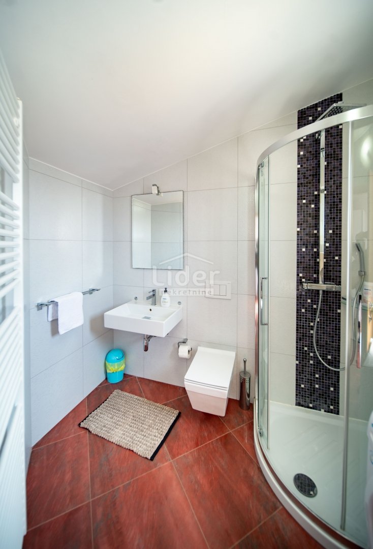 Appartement À vendre - Primorsko-goranska Barbat na Rabu