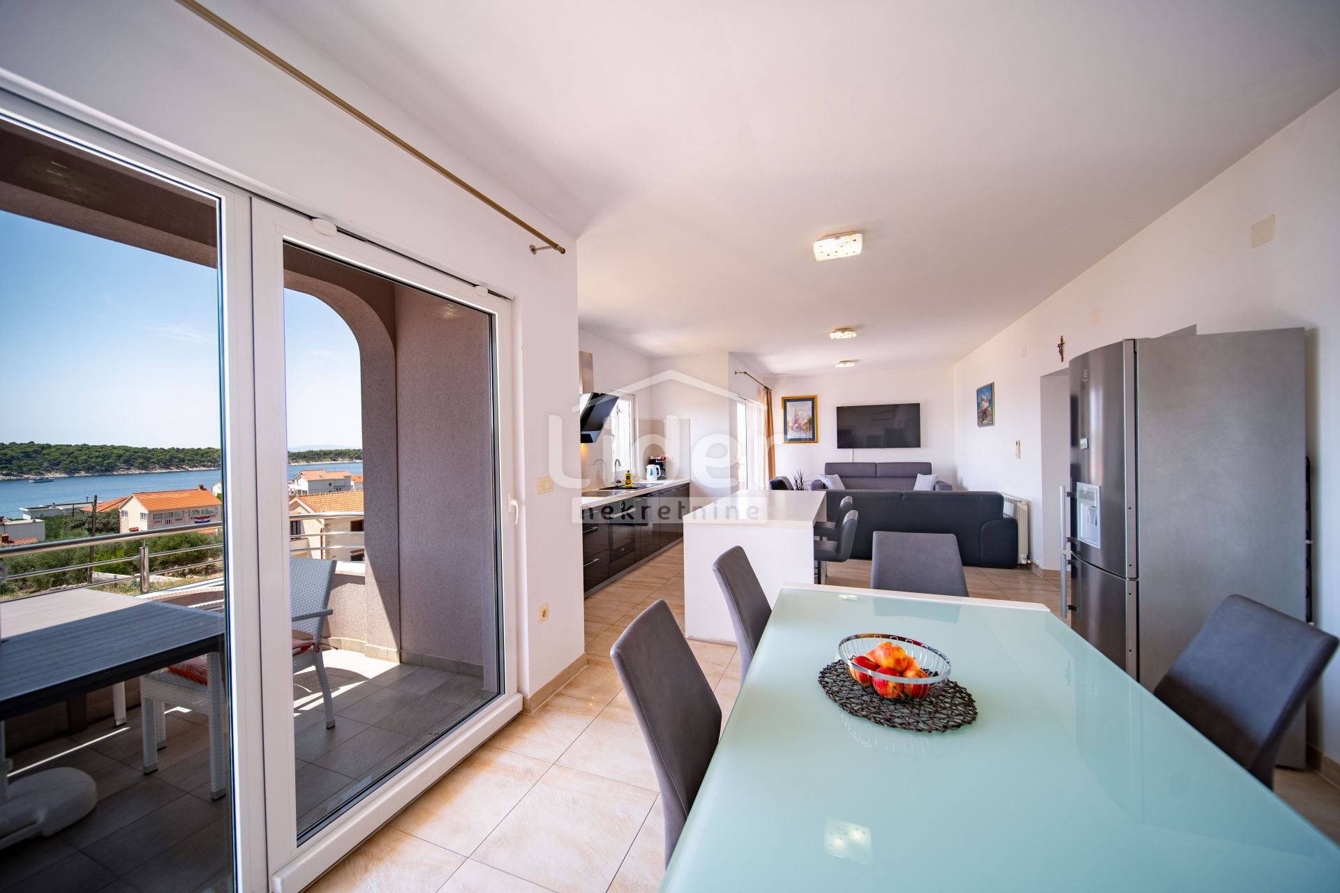 Appartement À vendre - Primorsko-goranska Barbat na Rabu