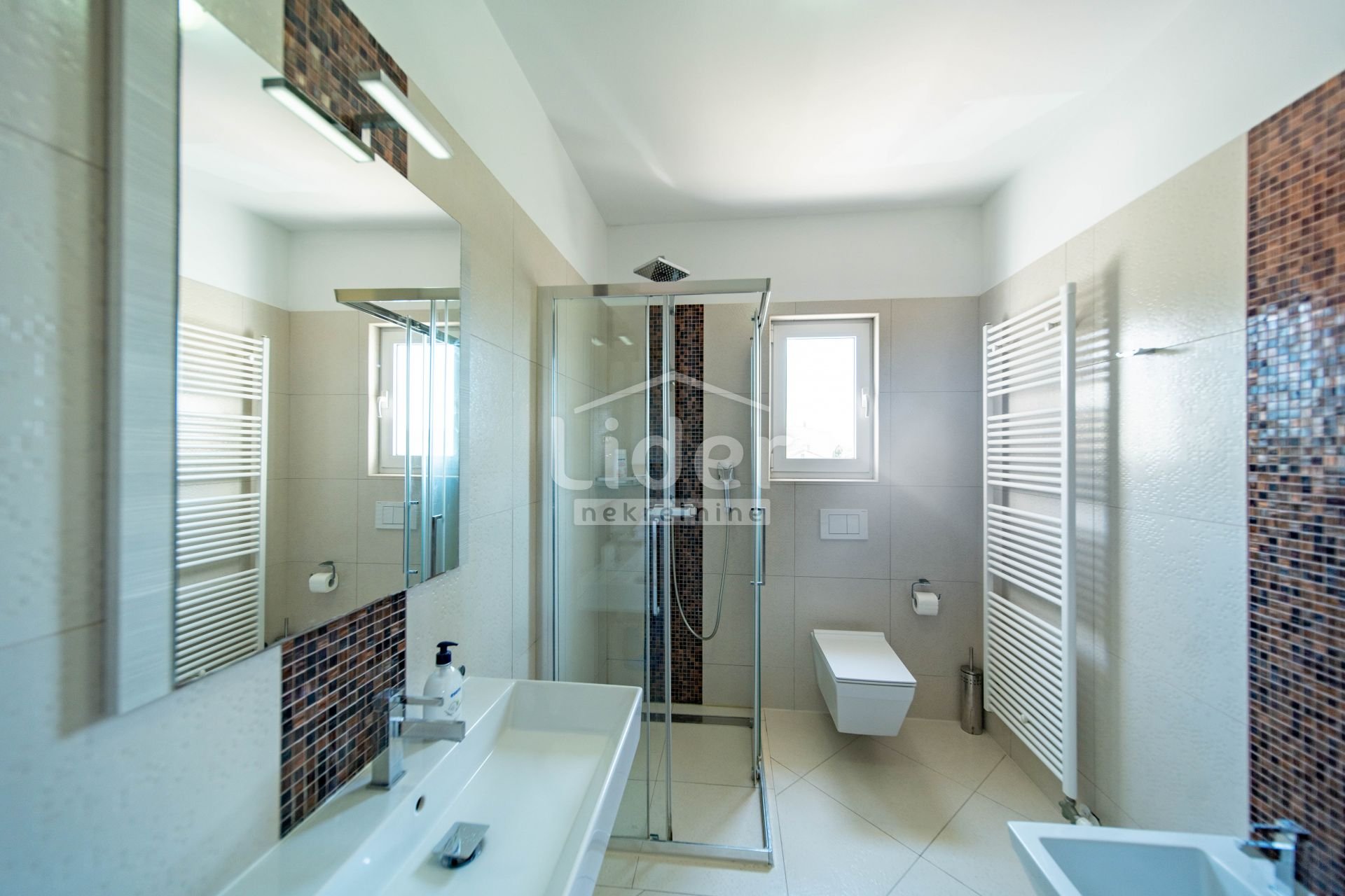 Appartement À vendre - Primorsko-goranska Barbat na Rabu