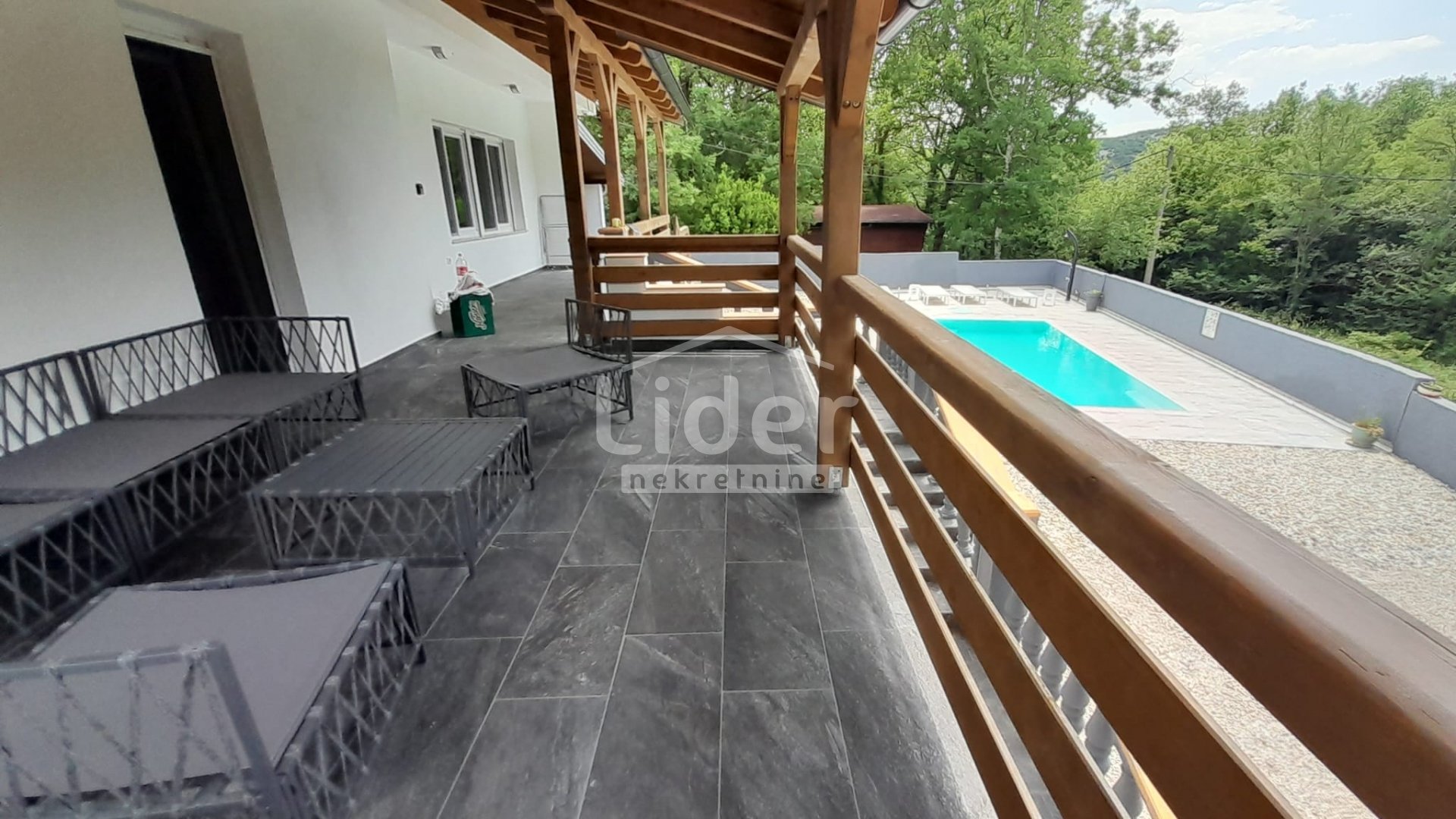 Dom Na predaj - Primorsko-goranska Crikvenica