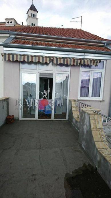 Hiša Na predaj - Primorsko-goranska Crikvenica - foto 1/17