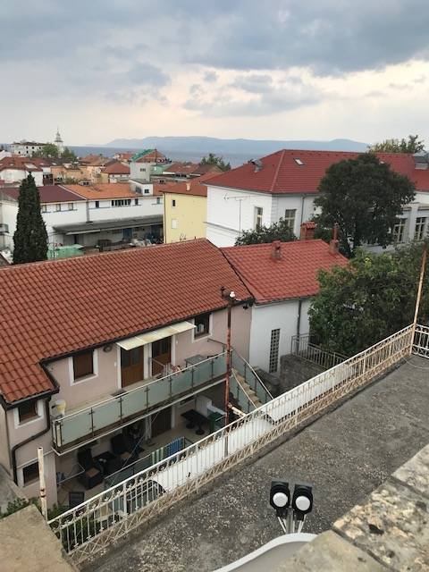 Hiša Na predaj - Primorsko-goranska Crikvenica