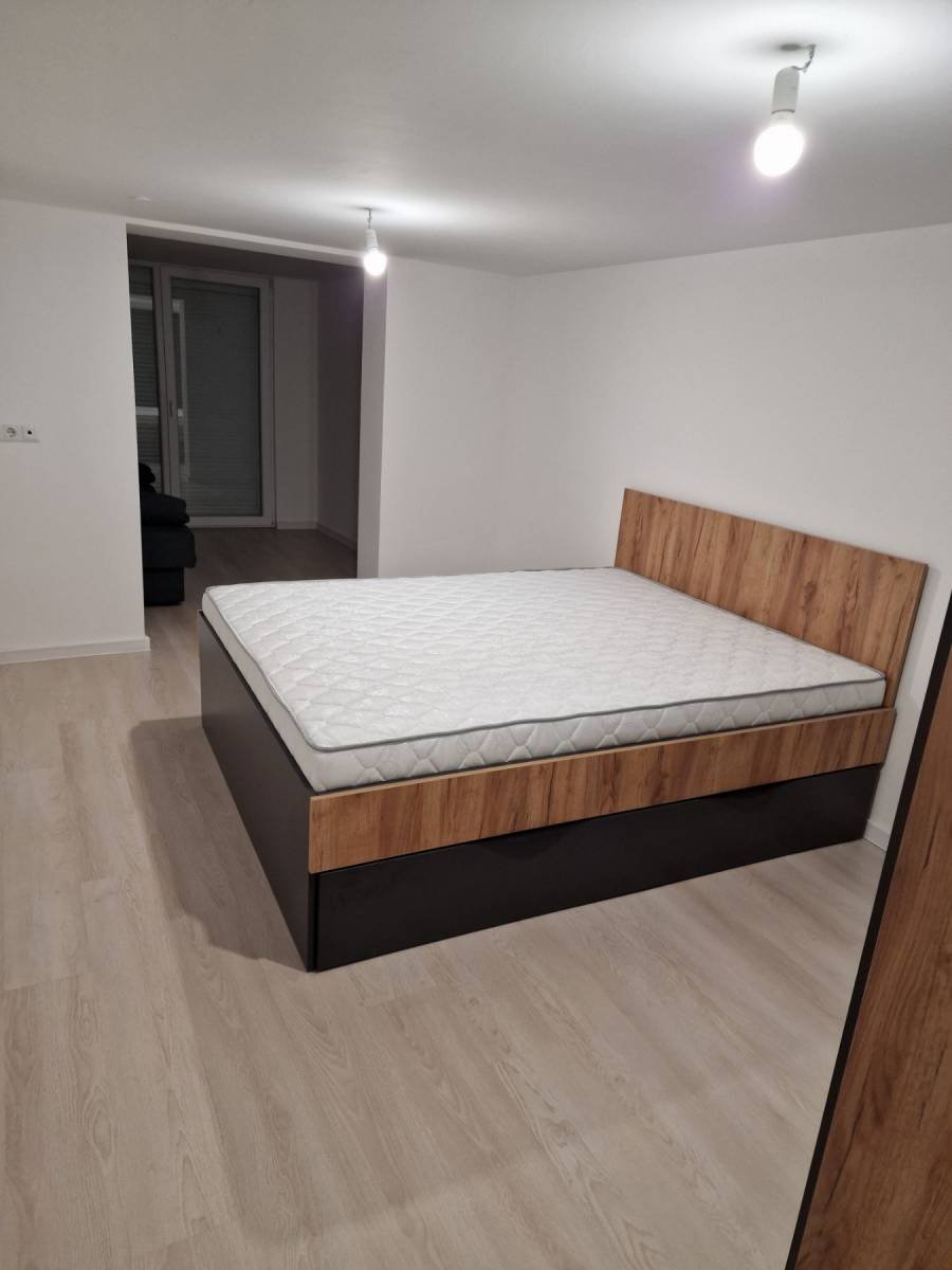 Hiša Na predaj - Primorsko-goranska Crikvenica