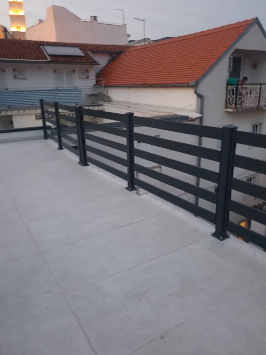 Hiša Na predaj - Primorsko-goranska Crikvenica