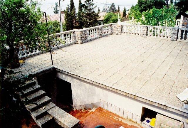 Hiša Na predaj - Primorsko-goranska Smokvica Krmpotska