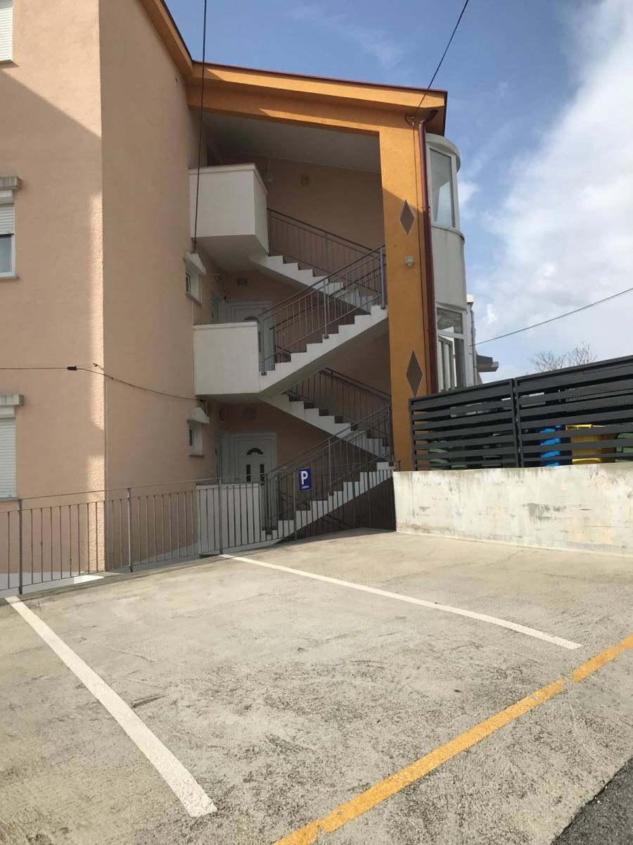 Flat For sale - Primorsko-goranska Crikvenica