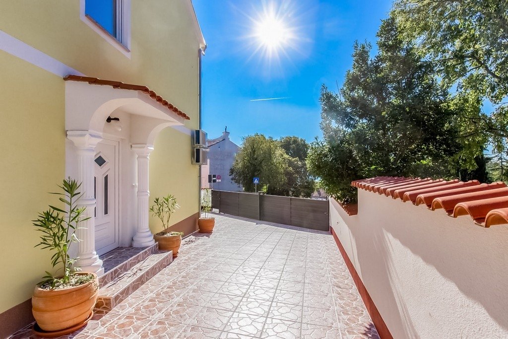 Casa In vendita - Primorsko-goranska Crikvenica