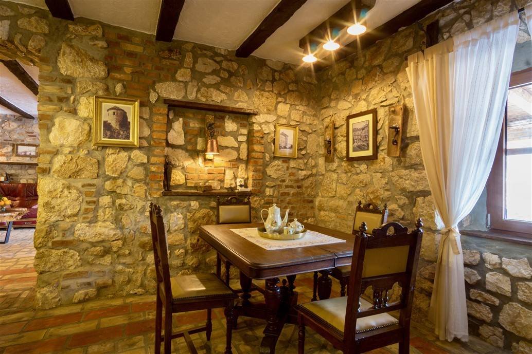 House For sale - Primorsko-goranska Crikvenica