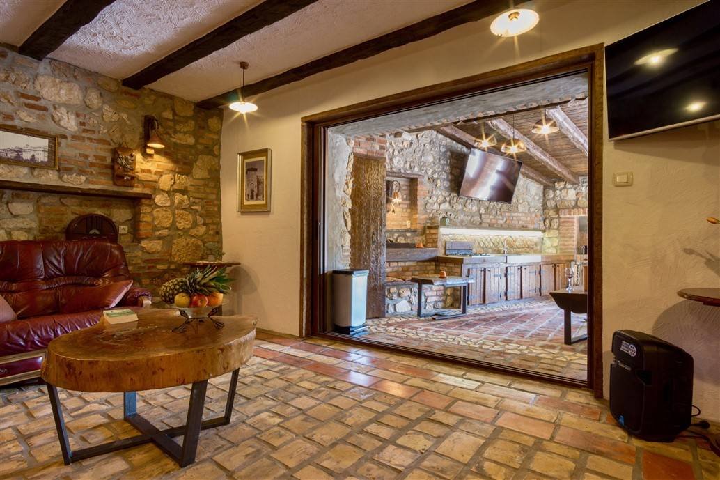 House For sale - Primorsko-goranska Crikvenica