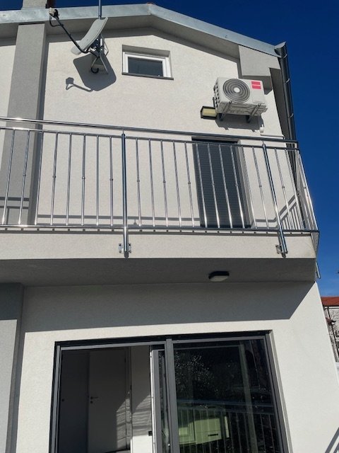House For sale - Primorsko-goranska Novi Vinodolski