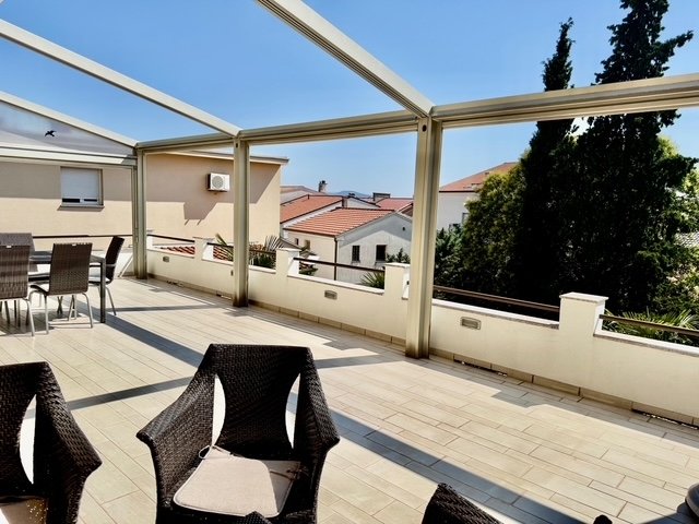 Flat For sale - Primorsko-goranska Crikvenica