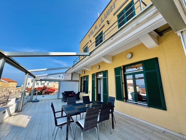 Flat For sale - Primorsko-goranska Crikvenica