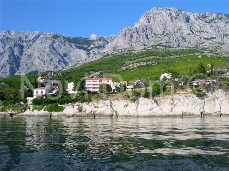 Grundstück Zu verkaufen - SPLITSKO-DALMATINSKA  BAŠKA VODA 