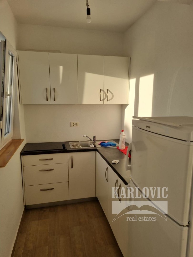 Casa In vendita - Splitsko-dalmatinska Bast