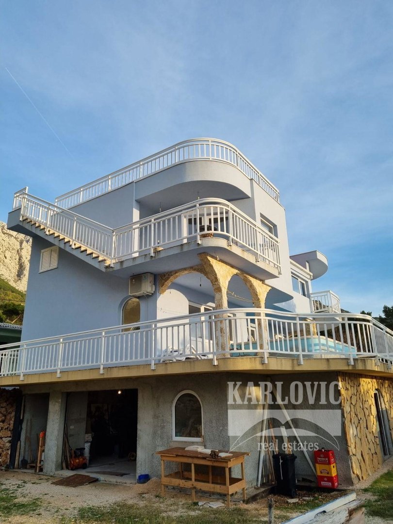 Casa In vendita - Splitsko-dalmatinska Bast