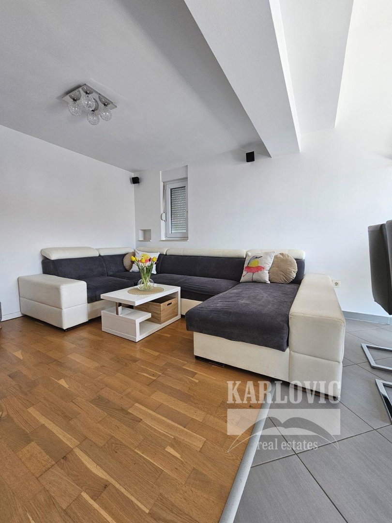 Appartamento In vendita - Splitsko-dalmatinska Veliko Brdo