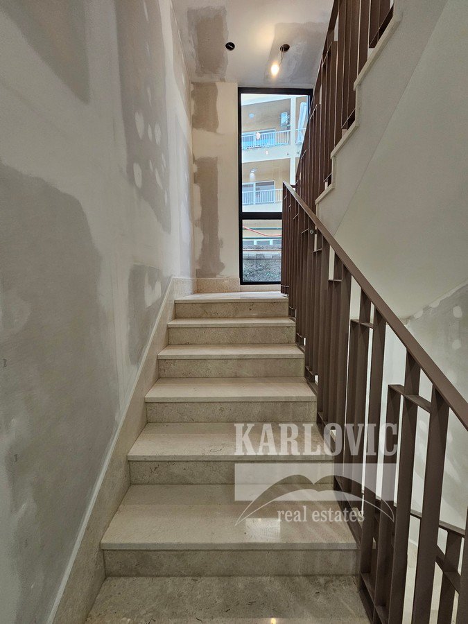 Flat For sale - Splitsko-dalmatinska Makarska
