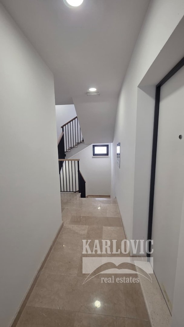 Flat For sale - Splitsko-dalmatinska Makarska