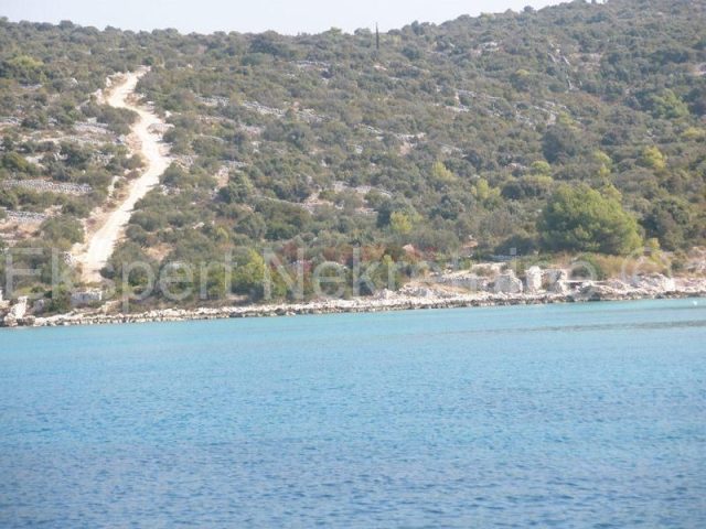 Pozemek na prodej 2285 m² – Vinišće