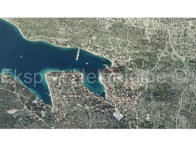 Zemljište na prodaju 977 m² – Drvenik Veliki