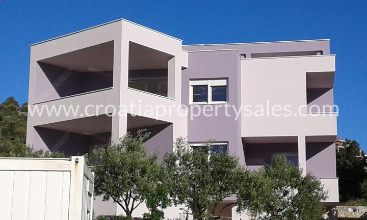 Dom na predaj 390 m² – Rogoznica