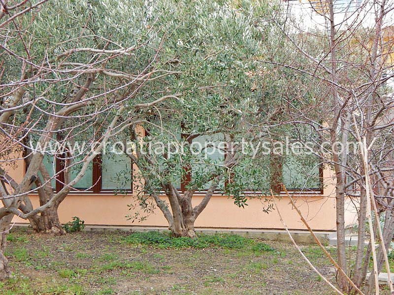 House For sale -  Split