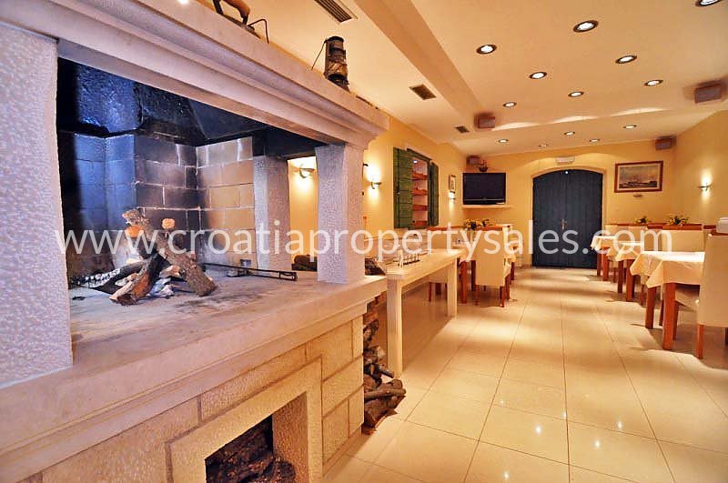 Casa In vendita -  Brac