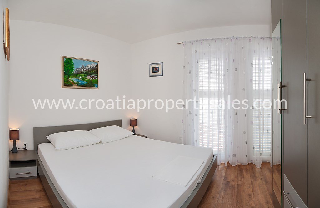 Kuća Na prodaju -  Rogoznica