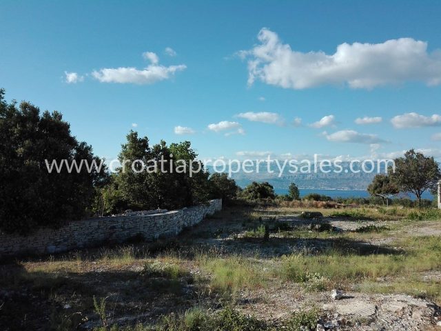 Zemljište na prodaju 1000 m² – Brac