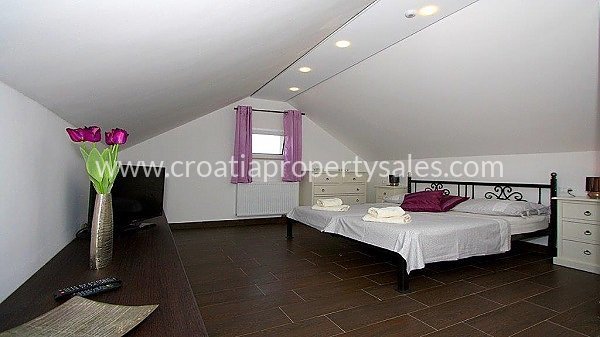 Dom Na predaj -  Brac