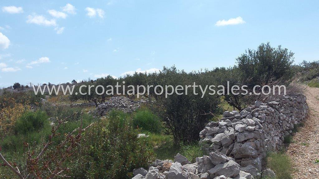 Zemljište Na prodaju -  Brac