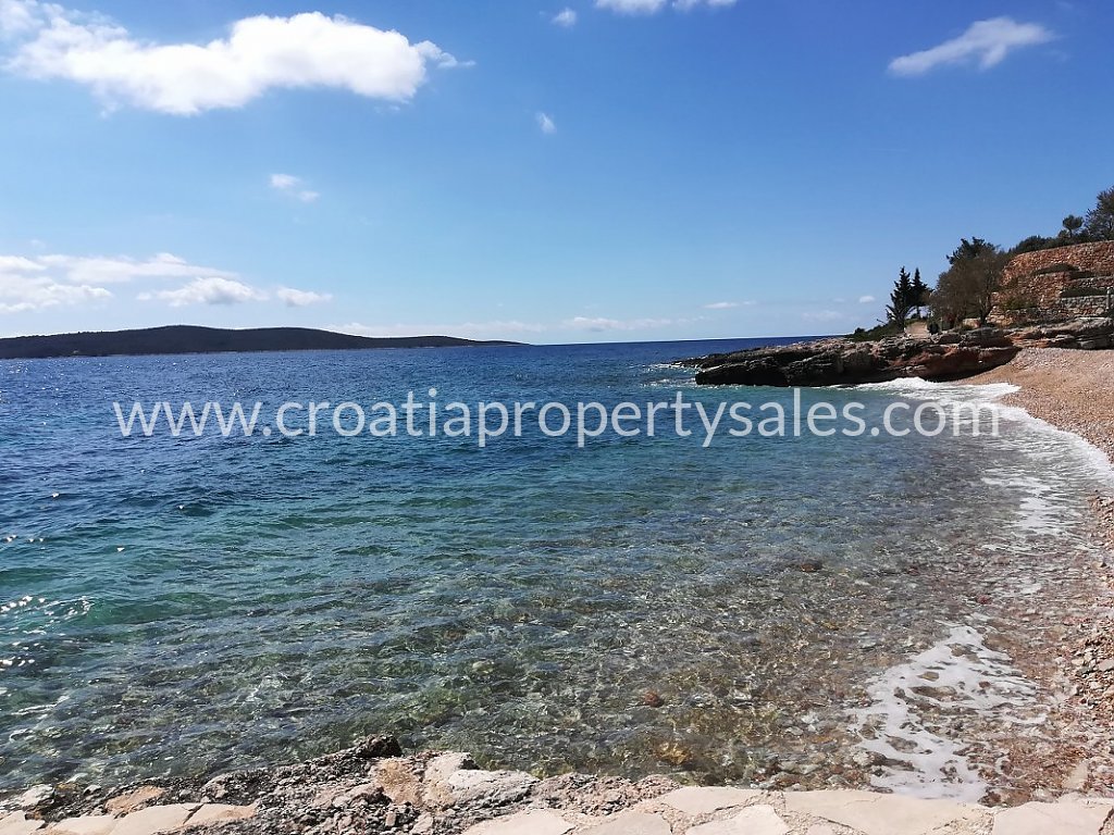 Zemljište Na prodaju - Splitsko-dalmatinska Hvar