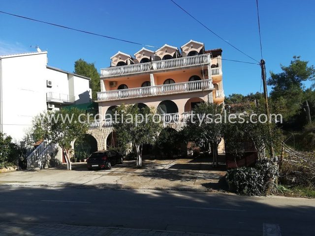 Casa in vendita 700 m² – Hvar