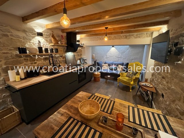 Casa In vendita - Kastela - foto 3/10