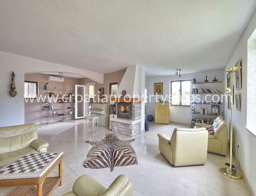 Haus Zu verkaufen - Brac - foto 2/7