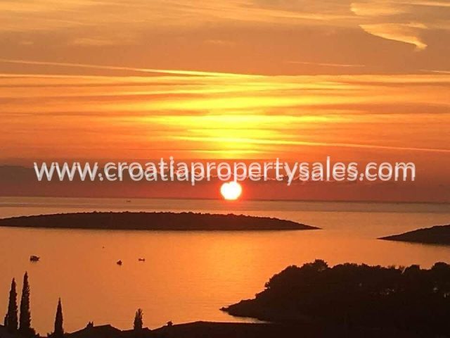 Appartamento in vendita 180 m² – Solta