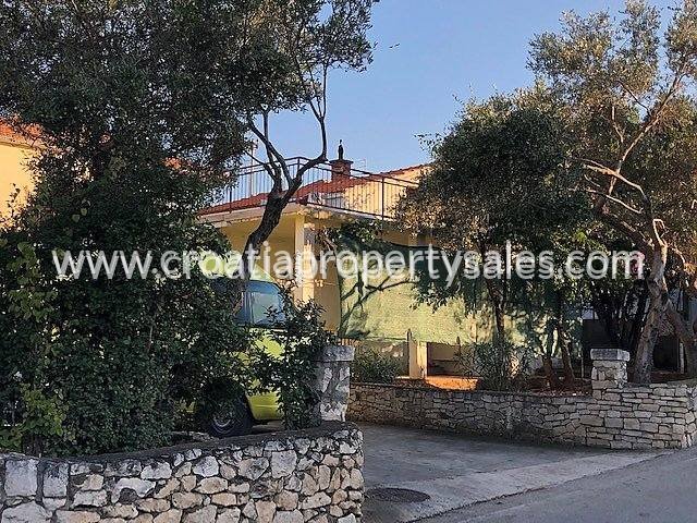 Kuća Na prodaju Brac