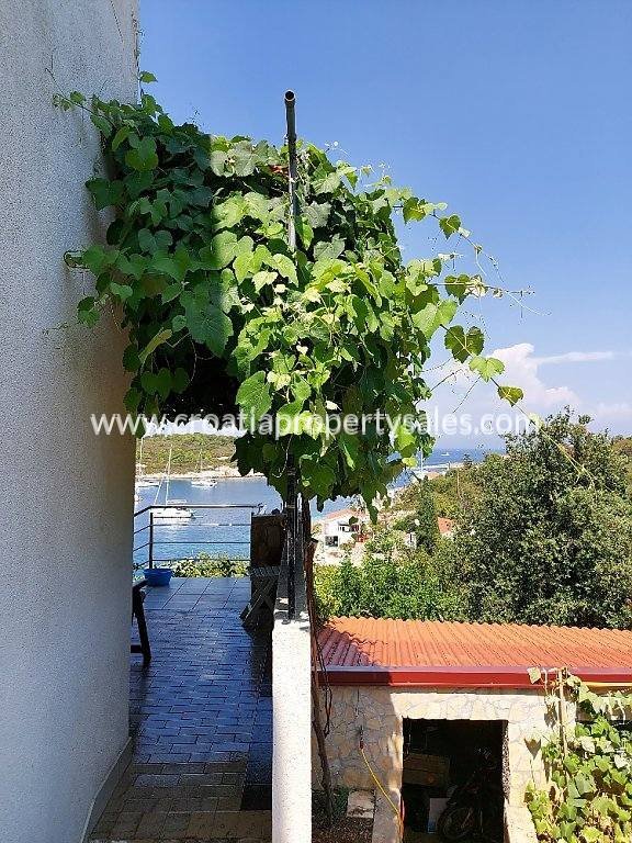Hiša Naprodaj - Splitsko-dalmatinska Vis