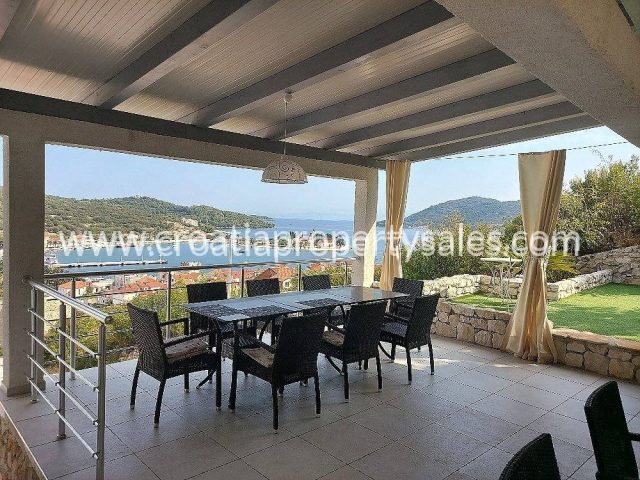Maison à vendre 311 m² – Vis
