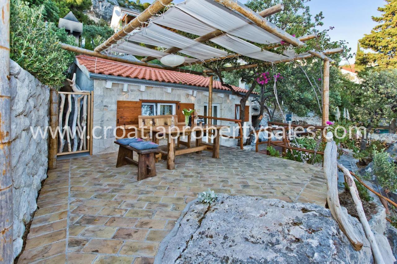 Kuća Na prodaju -  Hvar
