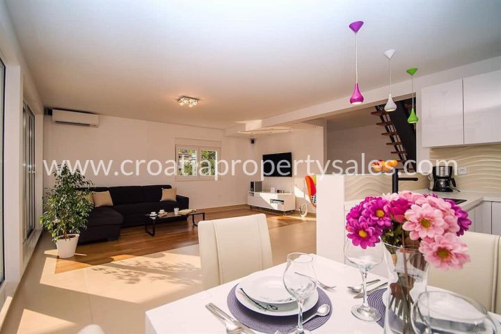House For sale - Splitsko-dalmatinska Omiš - foto 4/10