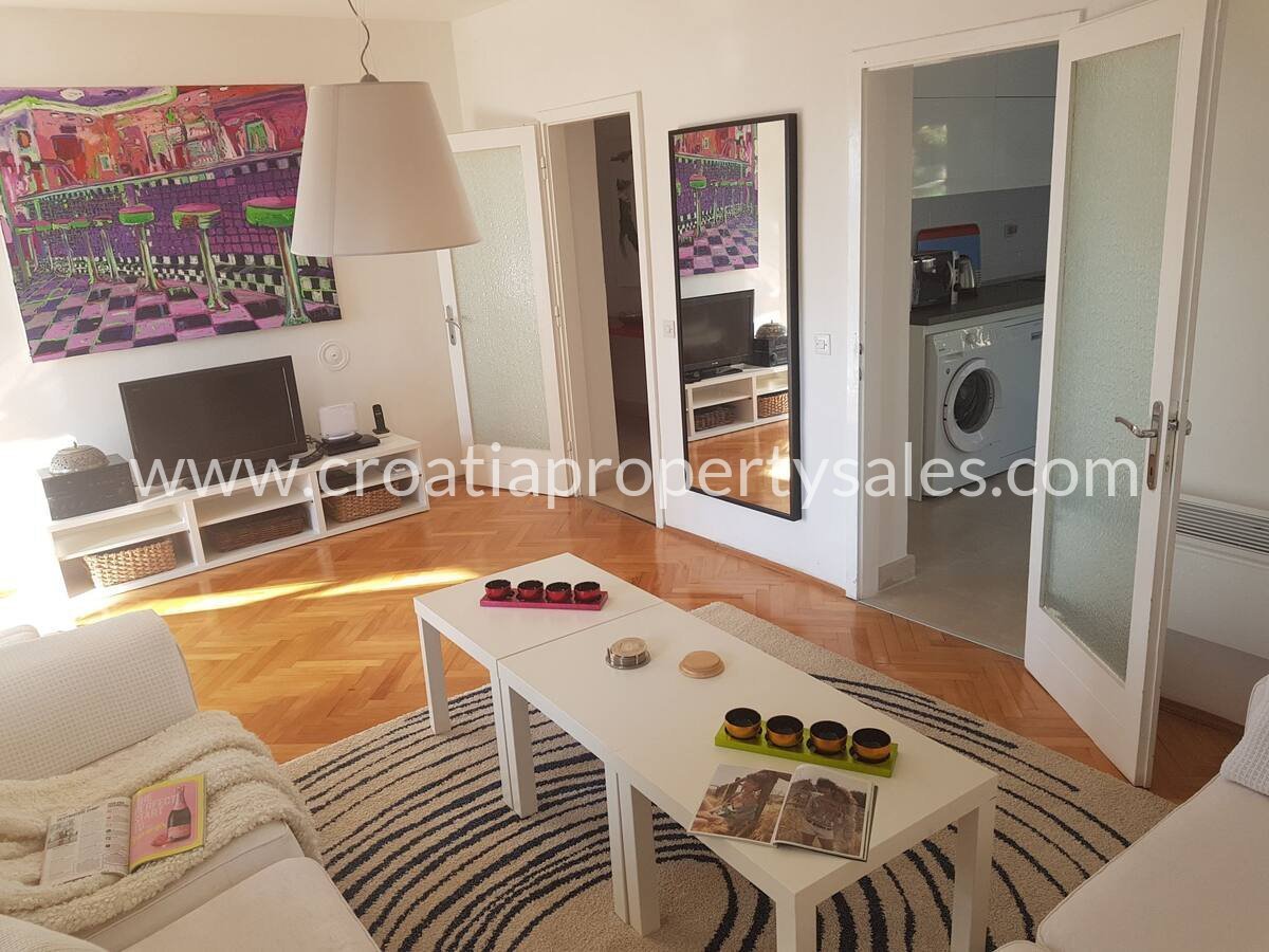 Casa In vendita -  Hvar