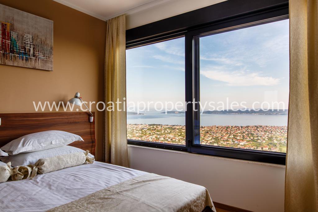 Casa In vendita -  Kastela