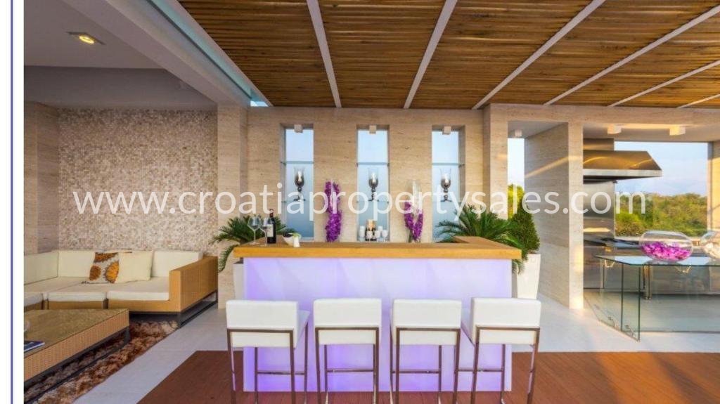 Casa In vendita -  Zadar