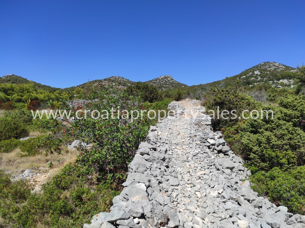 Land For sale -  Hvar