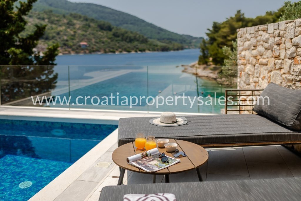 Hiša Na predaj -  Korcula